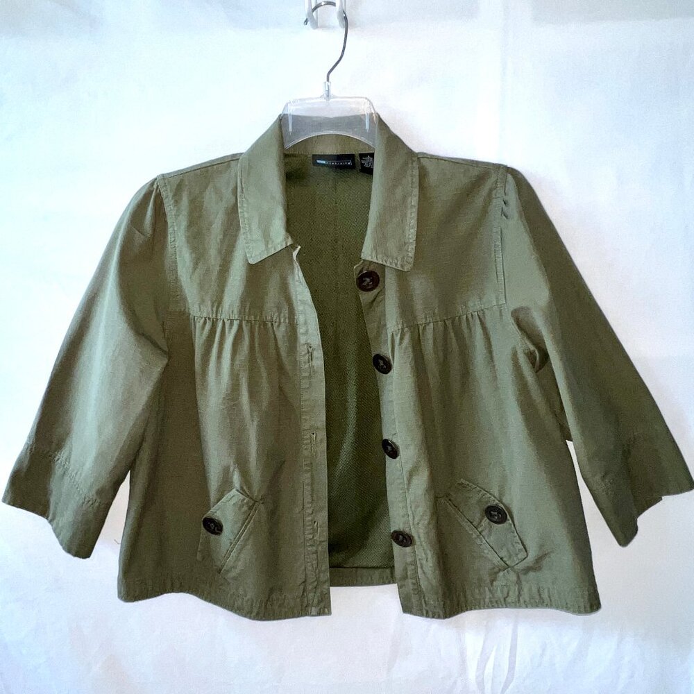 Relativity Cropped Jacket, Olive Green  3/4 Length Sleeves,  Size Large, EC!